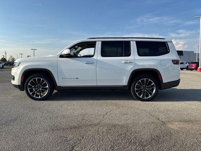 2022 Jeep Wagoneer Series III 4x4