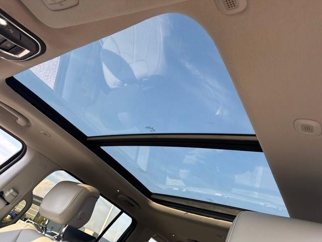 2022 Jeep Wagoneer Series III 4x4