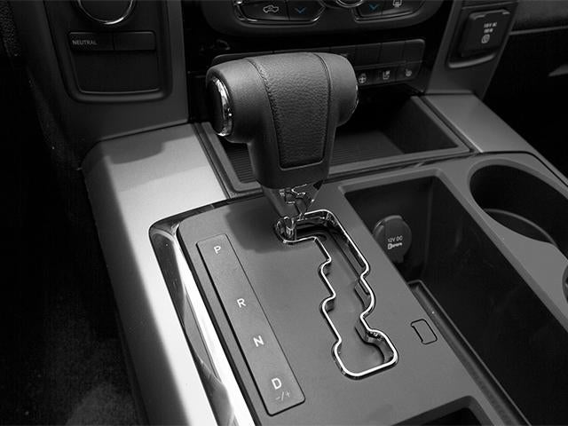 2013 RAM 1500 4WD Crew Cab 5.7 Ft Box Laramie