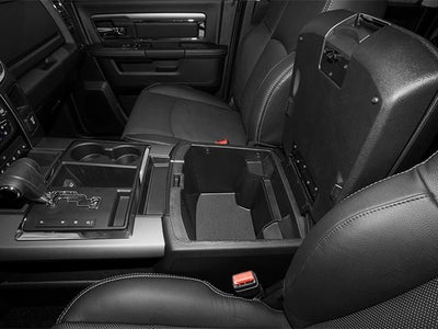 2013 RAM 1500 4WD Crew Cab 5.7 Ft Box Laramie