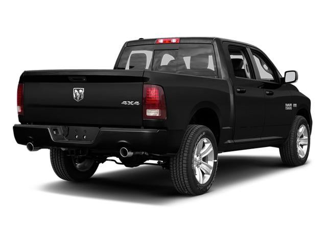 2013 RAM 1500 4WD Crew Cab 5.7 Ft Box Laramie
