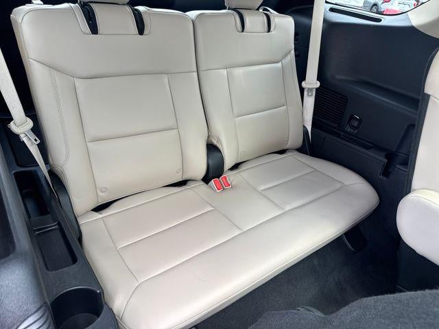 2022 Ford Explorer XLT RWD