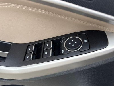 2022 Ford Explorer XLT RWD