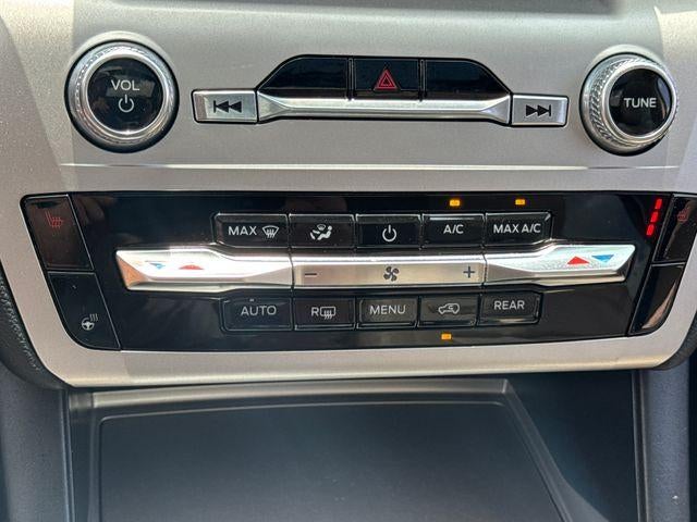 2022 Ford Explorer XLT RWD