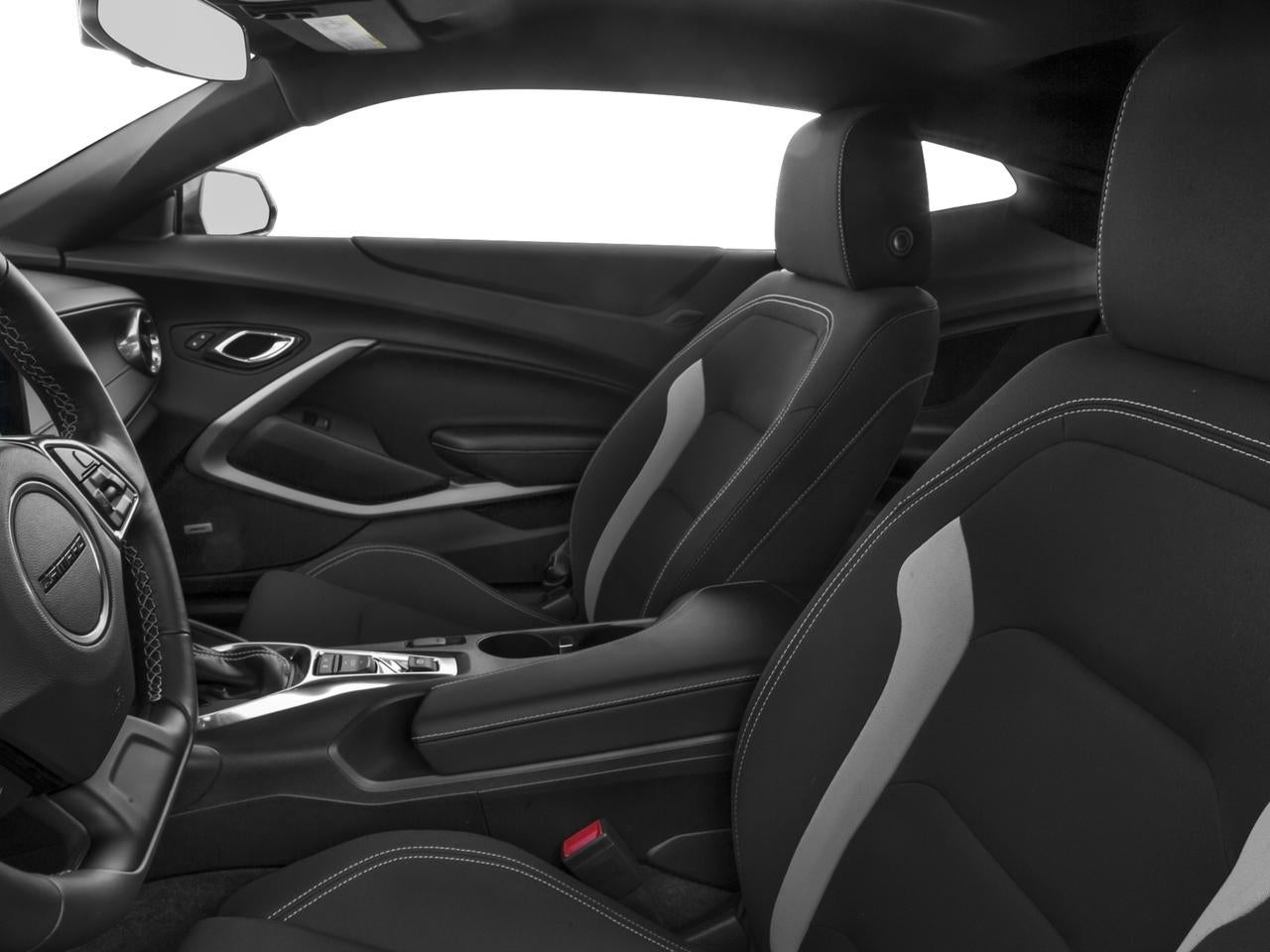 2017 Chevrolet Camaro 2dr Coupe 2LT