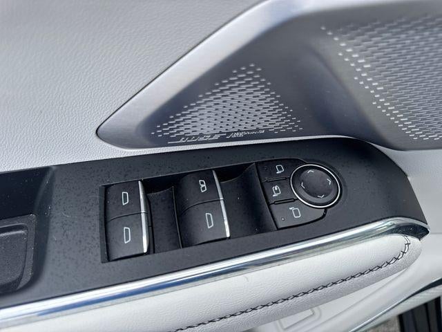 2025 GMC Acadia FWD Denali