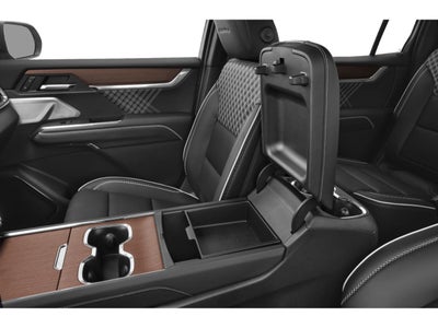 2025 GMC Acadia FWD Denali