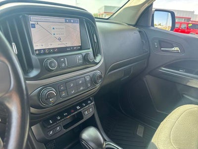 2022 GMC Canyon Crew Cab Short Box 4-Wheel Drive AT4 w/Leather