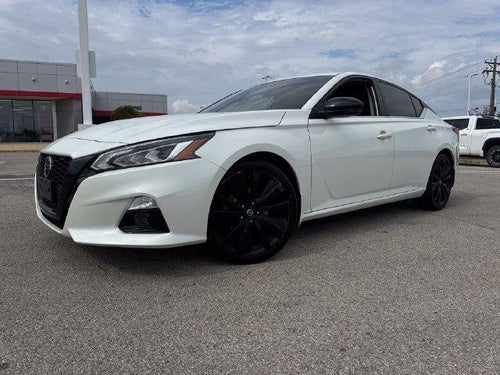 2022 Nissan Altima 2.5 SR Sedan