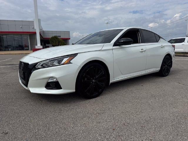 2022 Nissan Altima 2.5 SR Sedan