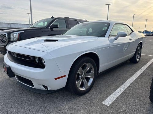 2019 Dodge Challenger SXT RWD