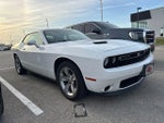 2019 Dodge Challenger SXT RWD
