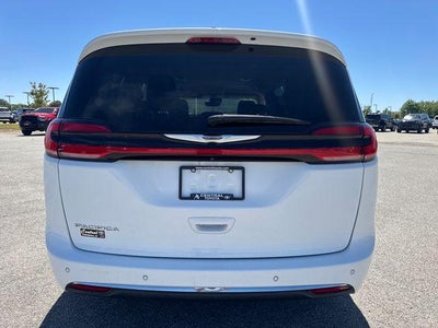 2023 Chrysler Pacifica Touring L FWD