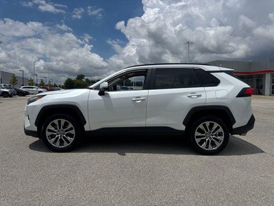 2023 Toyota RAV4 XLE Premium FWD (Natl)