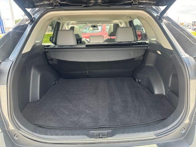 2025 Toyota RAV4 XLE Premium FWD (Natl)