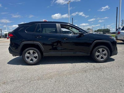 2025 Toyota RAV4 XLE AWD (Natl)