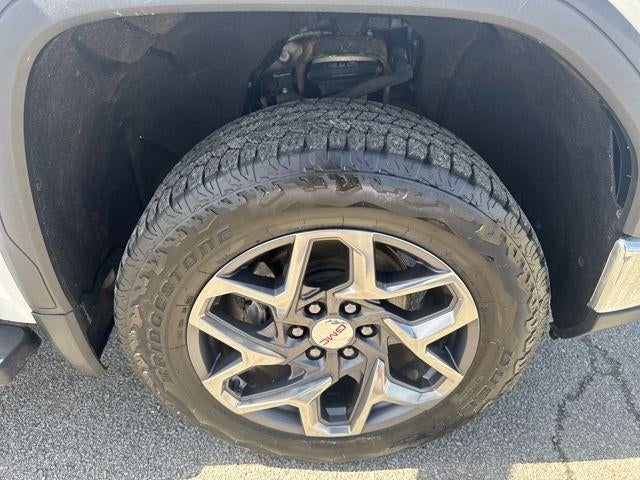 2022 GMC Sierra 1500 Crew Cab Short Box 4-Wheel Drive SLT