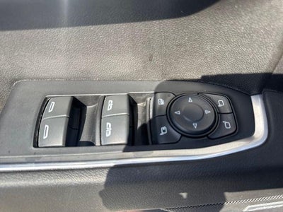 2022 GMC Sierra 1500 Crew Cab Short Box 4-Wheel Drive SLT