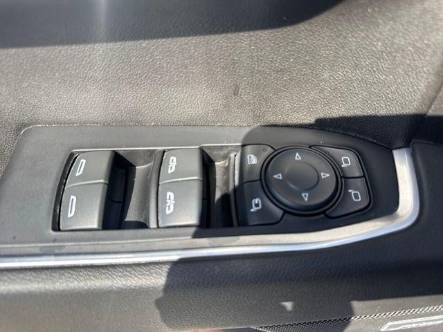 2022 GMC Sierra 1500 Crew Cab Short Box 4-Wheel Drive SLT