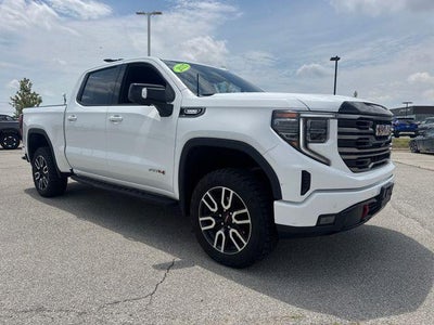 2025 GMC Sierra 1500 Crew Cab Short Box 4-Wheel Drive AT4