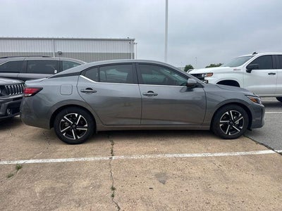 2024 Nissan Sentra SV CVT