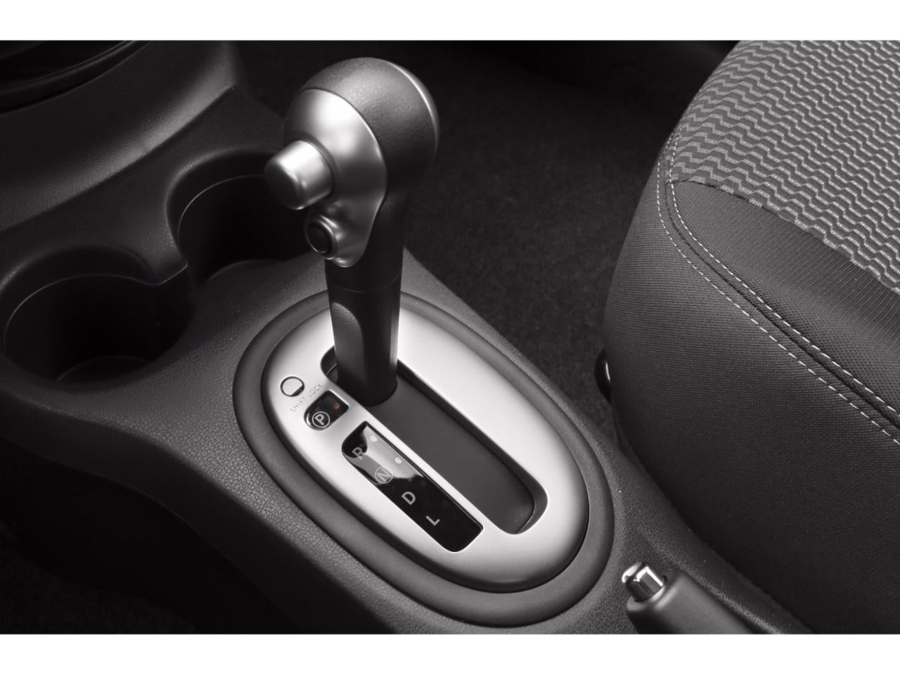 2015 Nissan Versa Note 5dr HB CVT 1.6 SV