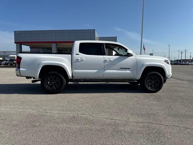 2022 Toyota Tacoma 2WD 2WD SR5 Double Cab 5' Bed V6 AT (GS)