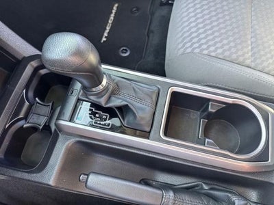 2022 Toyota Tacoma 2WD 2WD SR5 Double Cab 5' Bed V6 AT (GS)