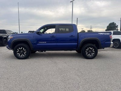 2022 Toyota Tacoma 4WD 4WD TRD Off Road Double Cab 5' Bed V6 AT (Natl)