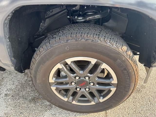 2025 Toyota Tacoma 2WD 2WD TRD Sport Double Cab 5' Bed AT (Natl)