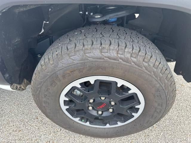 2025 Toyota Tacoma 4WD 4WD SR Double Cab 5' Bed MT (Natl)