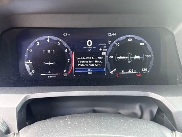 2025 Toyota Tacoma 4WD 4WD SR Double Cab 5' Bed MT (Natl)