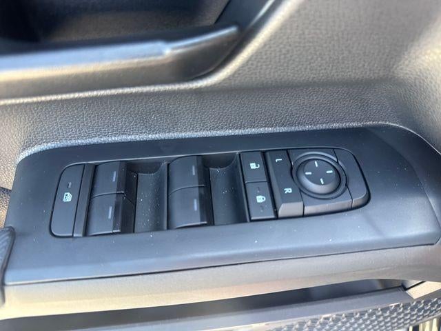 2025 Toyota Tacoma 4WD 4WD SR5 Double Cab 5' Bed AT (GS)