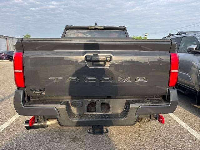 2024 Toyota Tacoma 4WD 4WD TRD Off Road Double Cab 5' Bed AT (Natl)