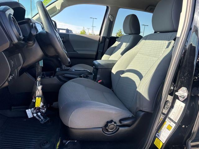 2023 Toyota Tacoma 4WD 4WD SR Double Cab 5' Bed V6 AT (GS)