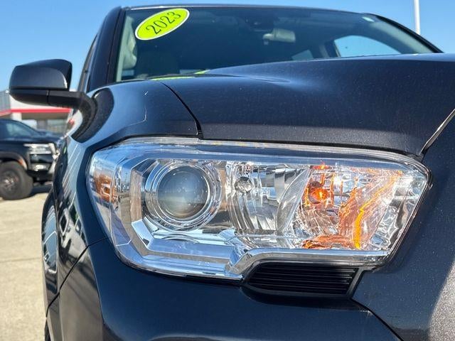 2023 Toyota Tacoma 4WD 4WD SR Double Cab 5' Bed V6 AT (GS)