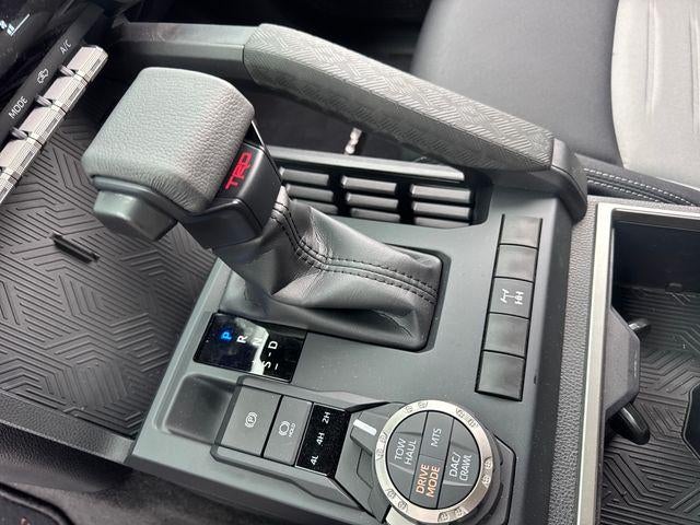 2026 Toyota Tacoma 4WD 4WD TRD Off Road Hybrid Double Cab 5' Bed AT (Natl)