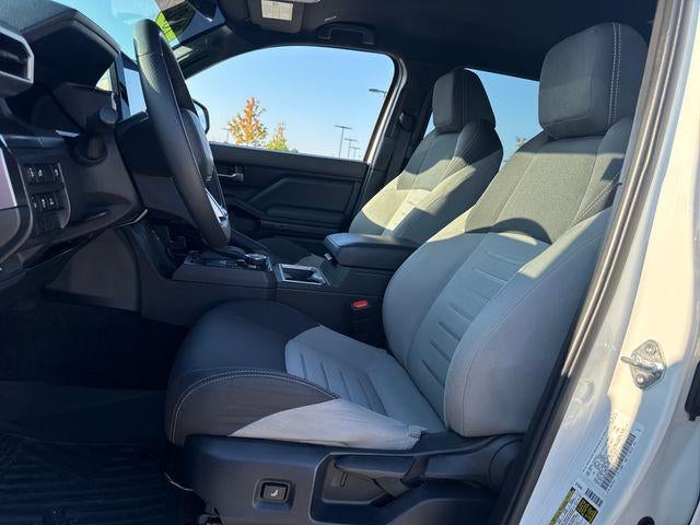 2025 Toyota Tacoma 4WD 4WD TRD Off Road Hybrid Double Cab 5' Bed AT (Natl)