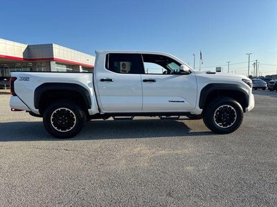 2025 Toyota Tacoma 4WD 4WD TRD Off Road Hybrid Double Cab 5' Bed AT (Natl)