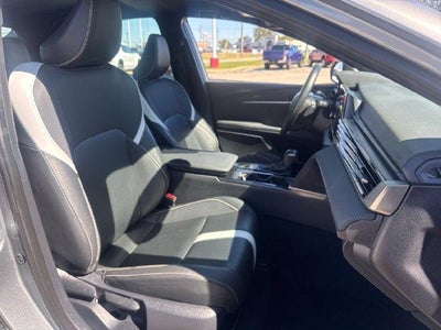 2025 Toyota Camry SE (SE)