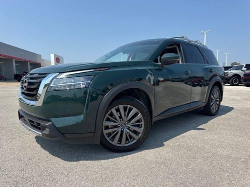 2022 Nissan Pathfinder SL 2WD