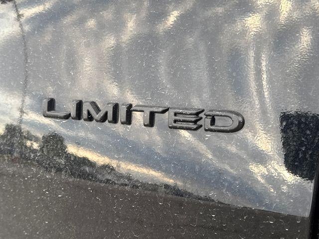 2025 Toyota Grand Highlander Limited AWD (Natl)