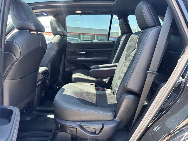 2026 Toyota Grand Highlander Hybrid MAX Platinum AWD (Natl)