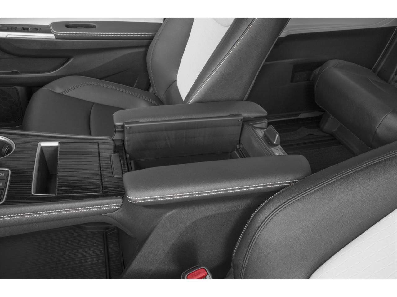 2025 Toyota Sienna XSE FWD 7-Passenger (Natl)