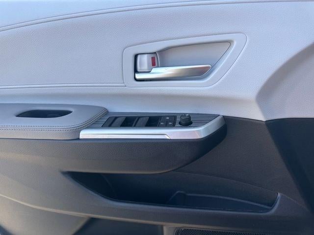 2025 Toyota Sienna XLE AWD 7-Passenger (Natl)