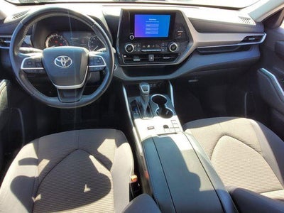 2023 Toyota Highlander LE FWD (GS)