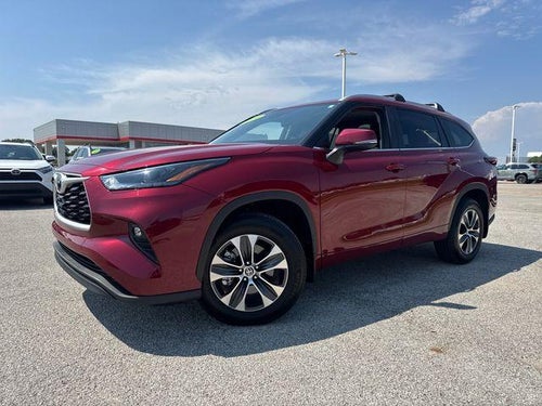 2026 Toyota Highlander XLE AWD (Natl)