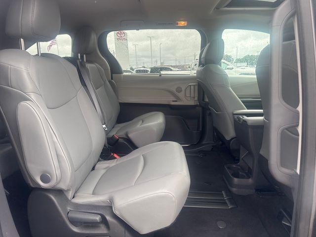 2024 Toyota Sienna XLE FWD 8-Passenger (Natl)