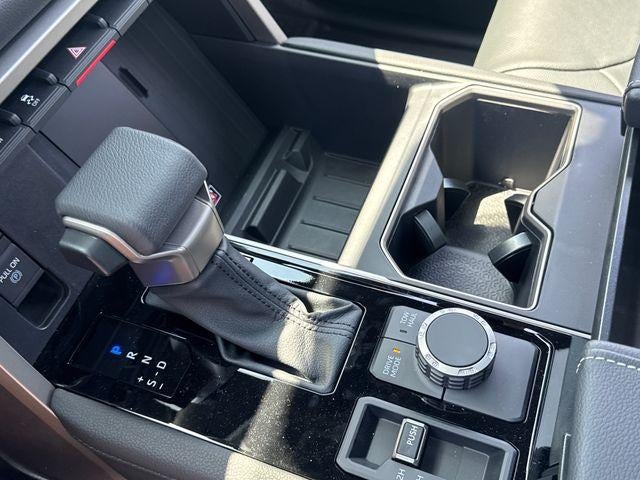 2026 Toyota Tundra 4WD 4WD Limited CrewMax 5.5' Bed (Natl)