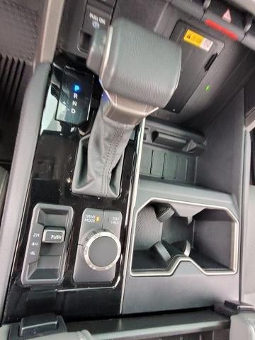 2024 Toyota Tundra 4WD 4WD Limited CrewMax 5.5' Bed (Natl)